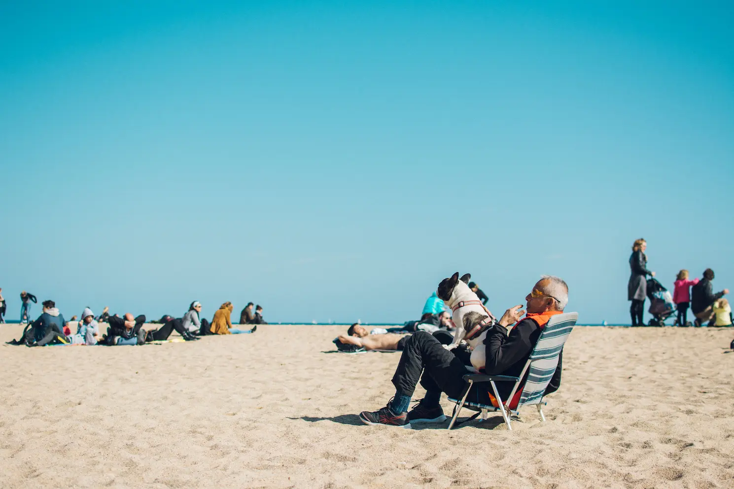 Spring in Noosa with a sunny beach, coastal and relaxed outdoor atmosphere